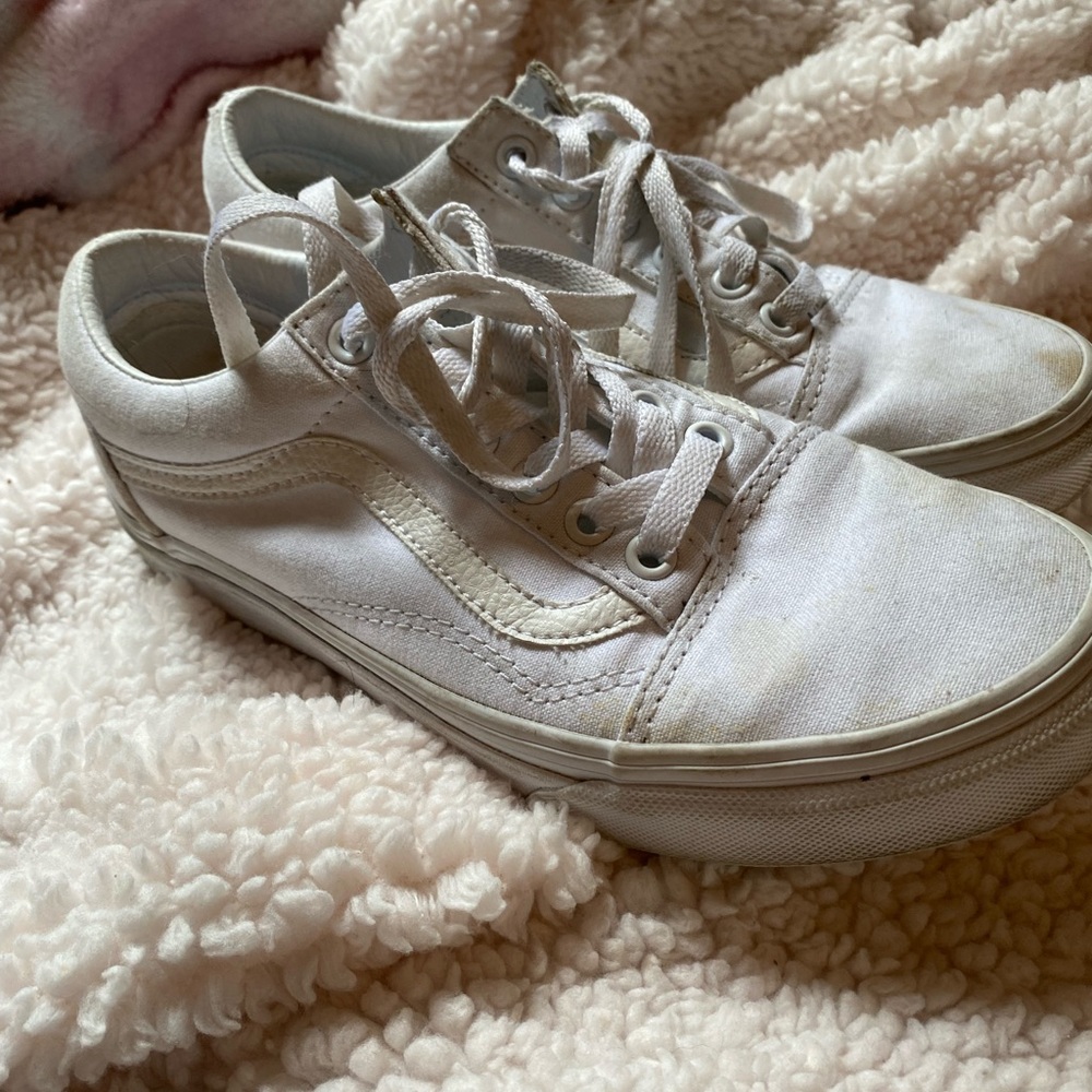 White old skool vans